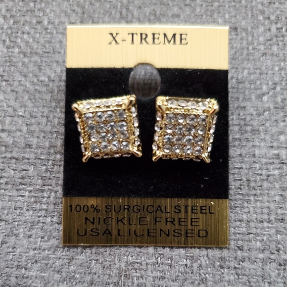 Earrings - Picture 1 of 1